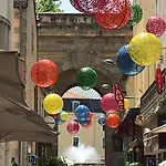 Avec Terrasse Centre De La Bastide *